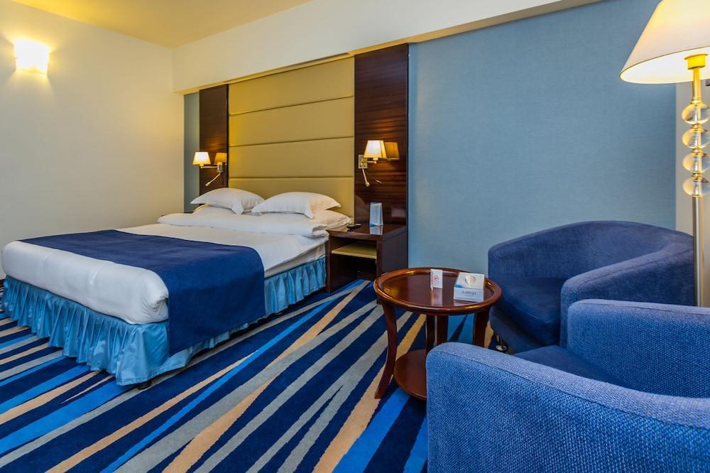 Nehal Hotel Abu Dhabi Bagian luar foto