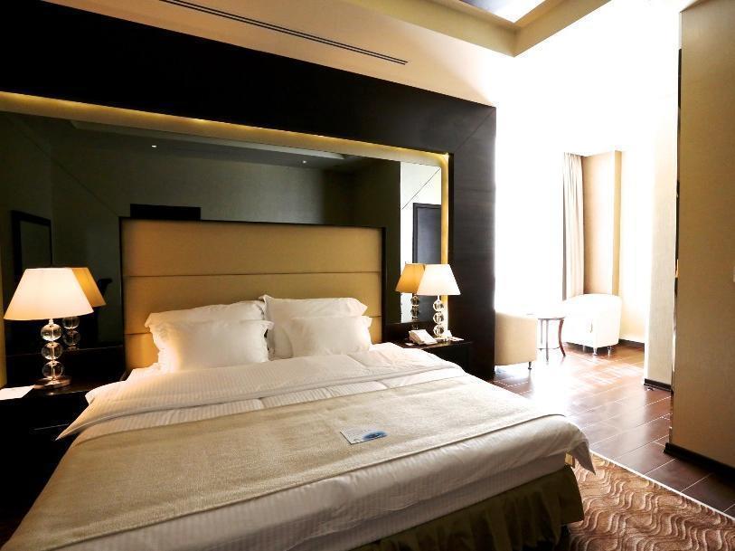Nehal Hotel Abu Dhabi Bagian luar foto